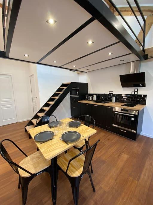 Apartamento Loft: Le New-York Ruan Exterior foto
